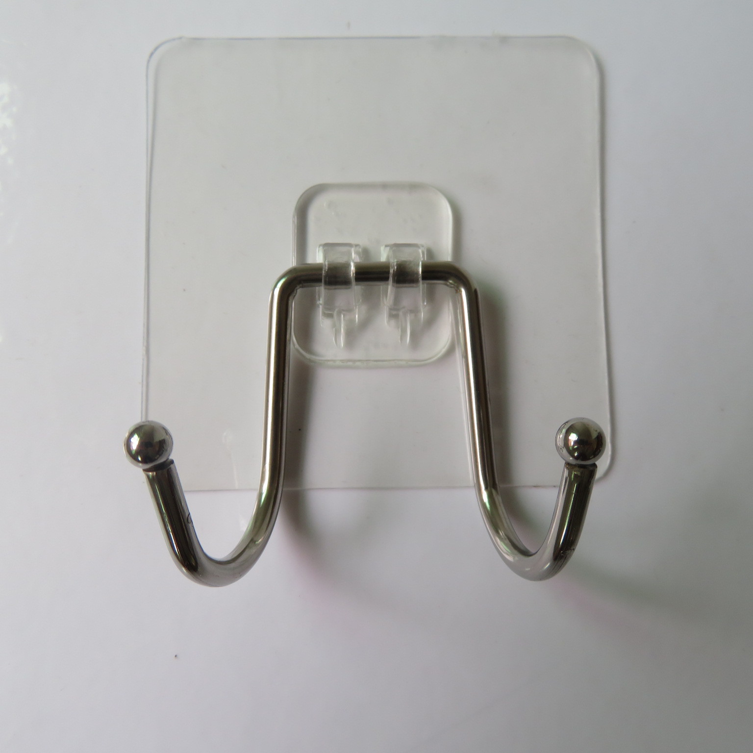 Factory direct sales of seamless, strong, non-drilling stainless steel double hooks, row hooks, large metal hooks, durable bathroom hooks Item Picture