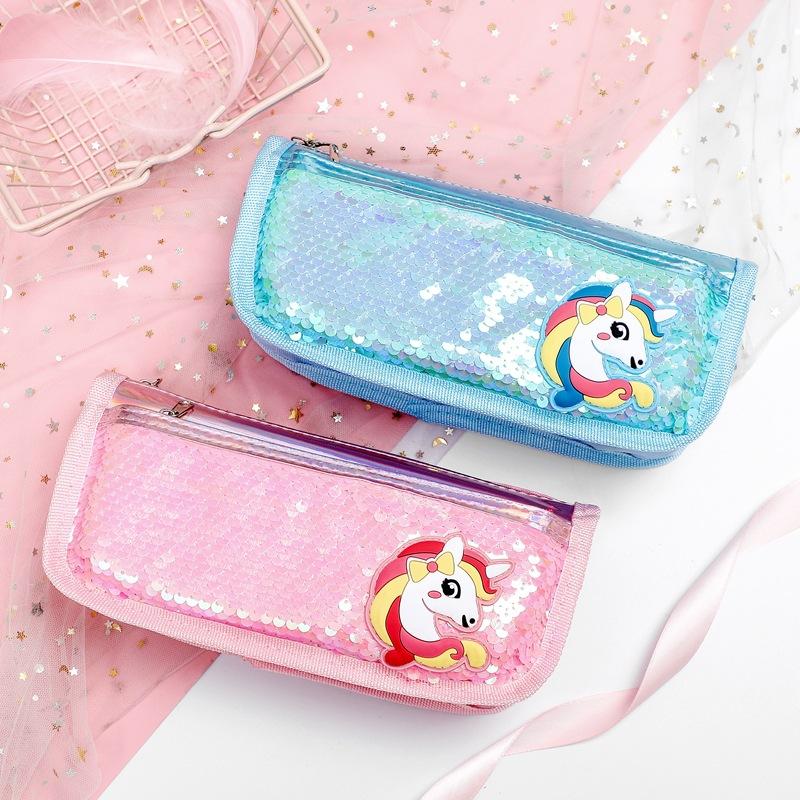 Korean minimalist canvas unicorn pencil case, a girl's fresh and portable large-capacity stationery bag, student pencil case Application Scenario