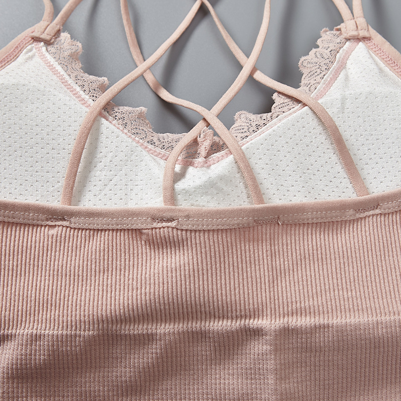 English letter lace thin shoulder strap beautiful back wrap chest breathable lining fabric worn outside yoga gathering strap chest cushion underwear for women Application Scenario