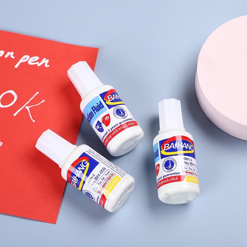 Creative learning stationery with brush heads, small white bottles with screw caps, correction fluid, correction fluid, office and study indelible tablets wholesale Specification image