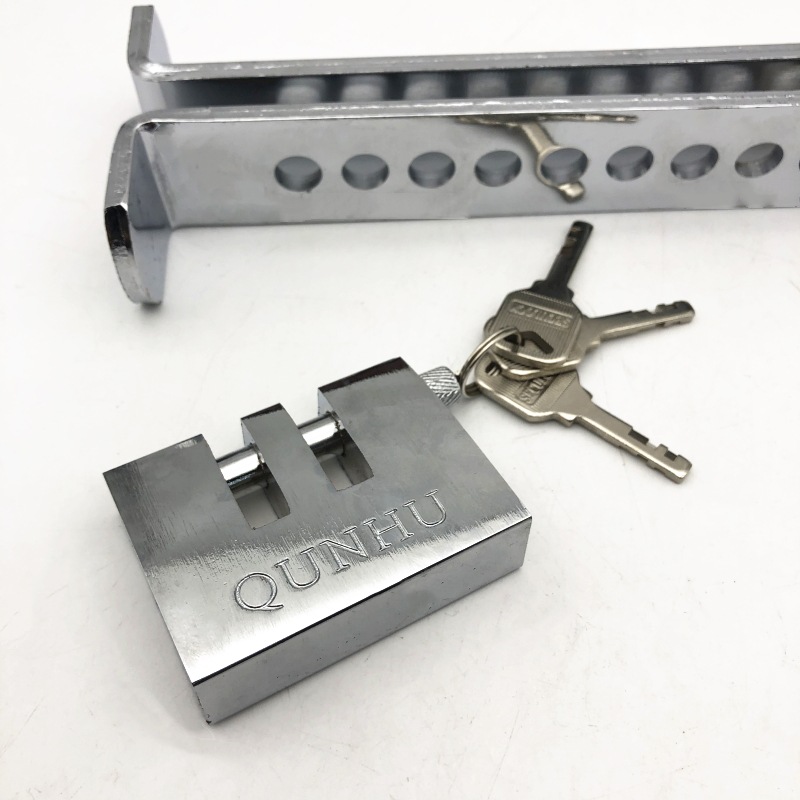 Factory direct sales of car locks, clutch locks, steering wheels, car anti-theft locks, large 9-hole brake fluid locks, door locks, universal Application Scenario