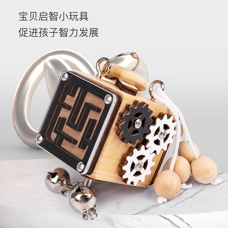 Montessori busy block children's enlightenment wooden toys Montessori early education six in one busy board teaching AIDS Amazon details Picture