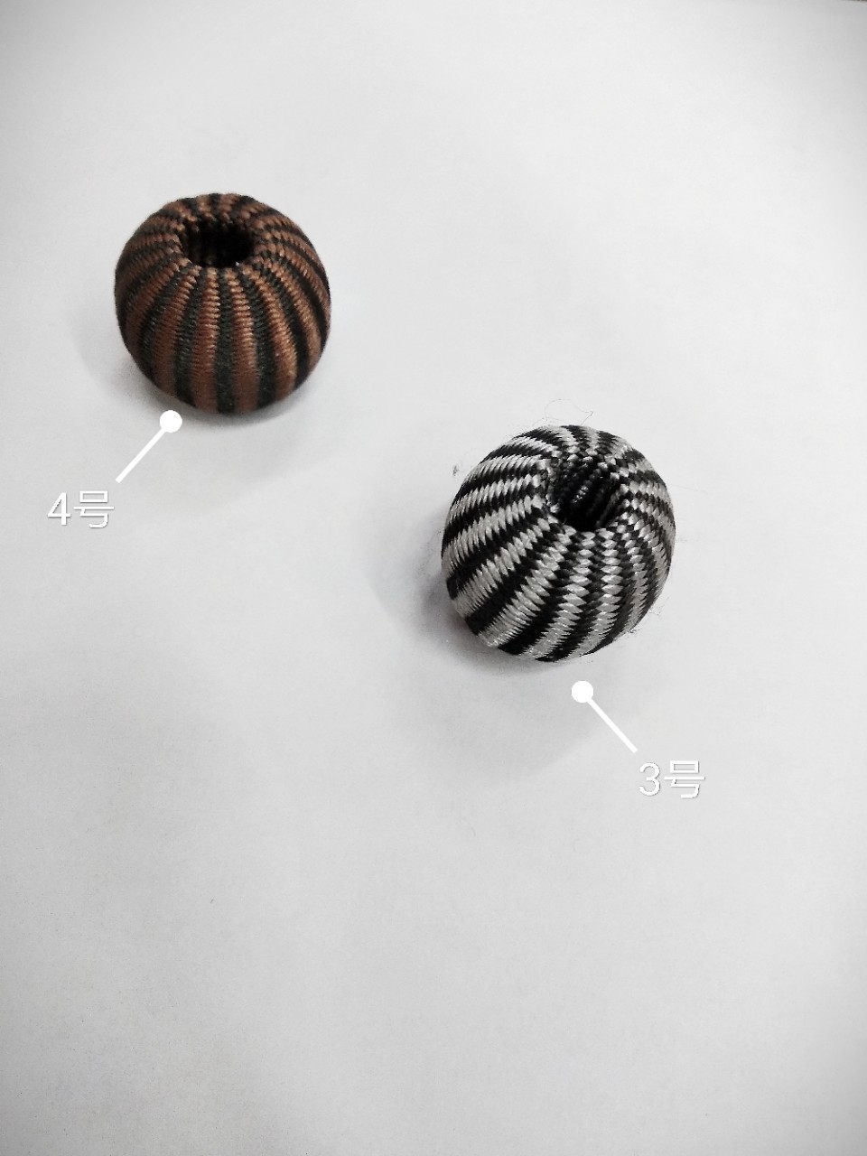 Direct Supply Mixed Two-Color Antique Polyester Woven Tassel Personality Wood Bead Pendant Chinese Wind Su Hanging Fringe Accessories Application Scenario