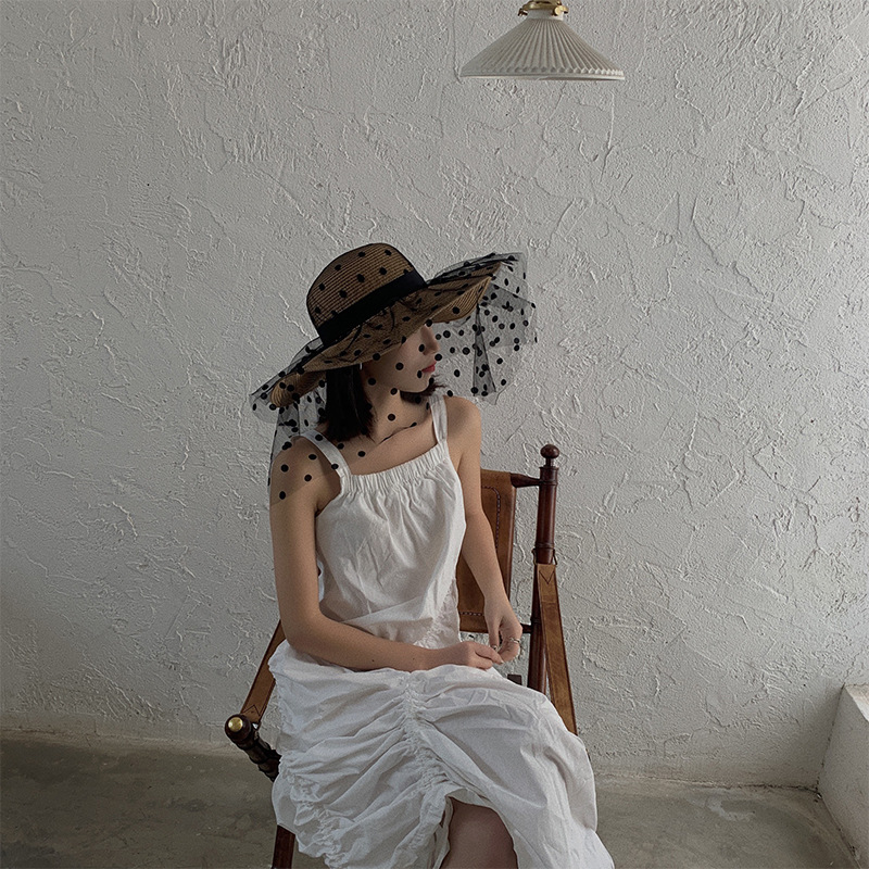 Sun hat, women's sun protection, summer thin beach straw hat, large brim lace face cover, Korean style, trendy and versatile, Japanese style Application Scenario