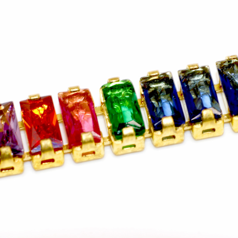 [tipo largo cuadrado] 2.5*5MM naranja rojo verde amarillo rosa zirconita garra cadena de cobre incrustado con diamantes cadena hecha a mano accesorios de ropa Application Scenario