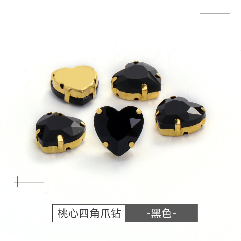 Factory wholesale of heart-shaped hand-sewn gold bottom claw diamonds, DIY wedding dress accessories, hand-sewn diamonds with holes, glass diamonds undefined