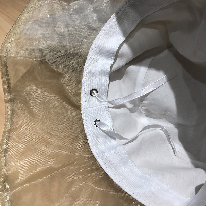 Korean ins diamond-encrusted silk fisherman's hat, women's mesh large brim, foldable summer sun protection and shade travel basin hat Application Scenario