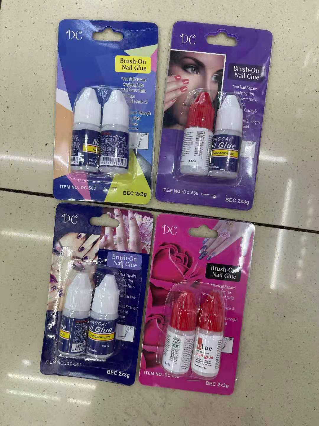 源头厂家直销PVC塑料盒美甲胶 PVC盒装指甲胶 PVC盒美甲胶水 PVC盒装甲片胶