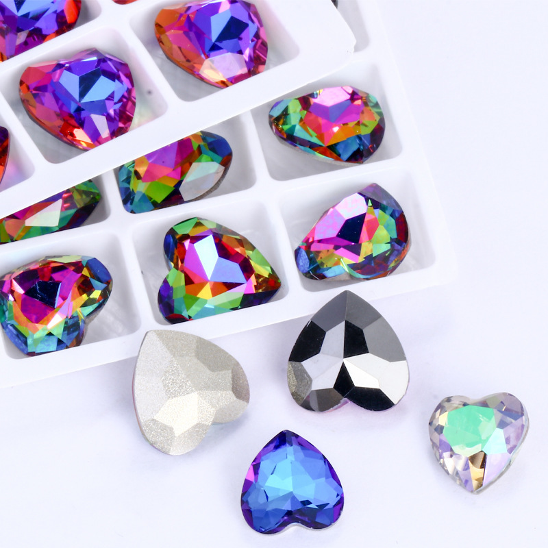 High-end heart-shaped diamond pointed-bottom irregular-shaped diamond nail polish diamond diy crystal glass jewelry accessories Heart diamond iridescent color Specification image