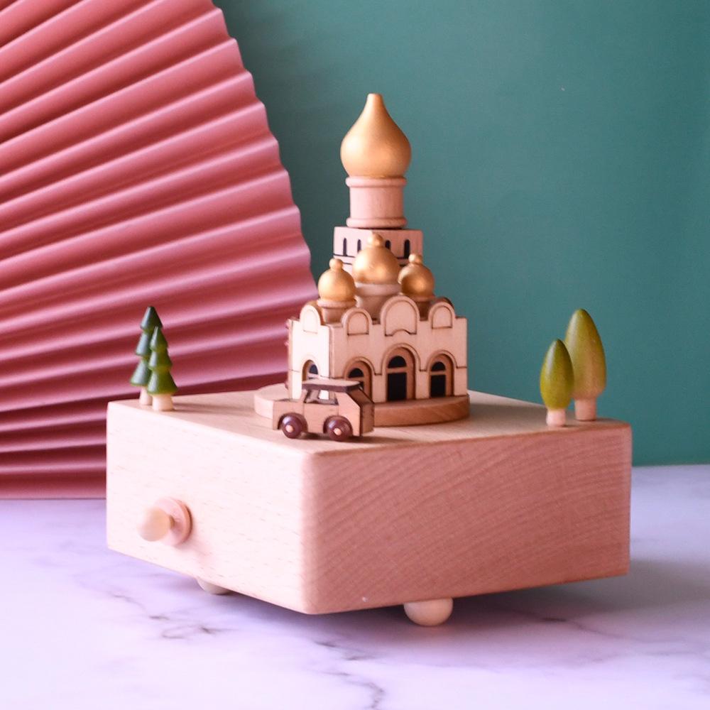 European-style architectural models, domed churches, tourist souvenirs, annual meeting logos can be customized and exchanged for points as gifts Application Scenario