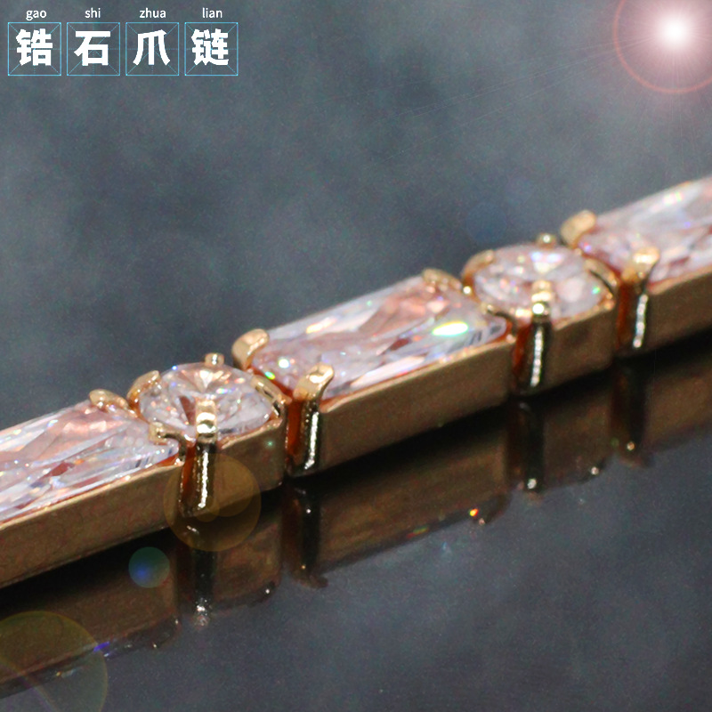 【 Rectangular & Round Bracelets for Women 】 Fancy and irregular-shaped claw chains studded with diamonds, handcrafted chain jewelry, clothing and accessories in stock Specification image