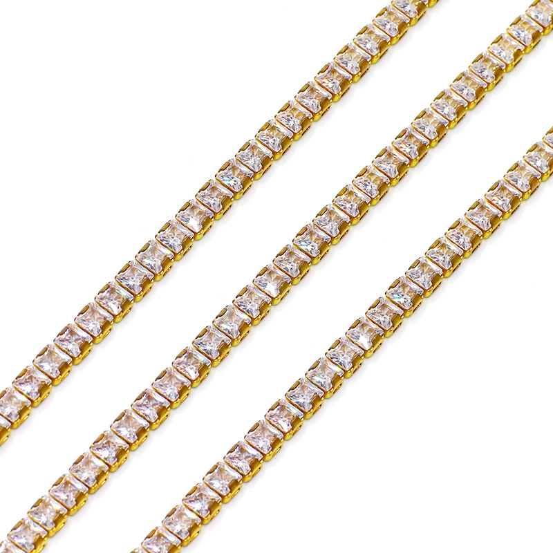 مصنع توزيع المجوهرات المصنوعة من الحديد الزخرفة بالنحاس من نوع 4*4mm