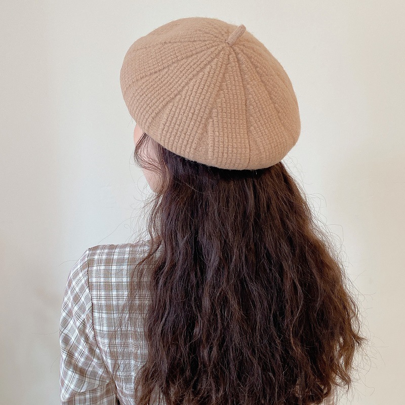 Vintage Corngrain Wool Beret For Women Autumn-Winter Warm Day Woolen Hat Solid Color British Painter's Hat details Picture