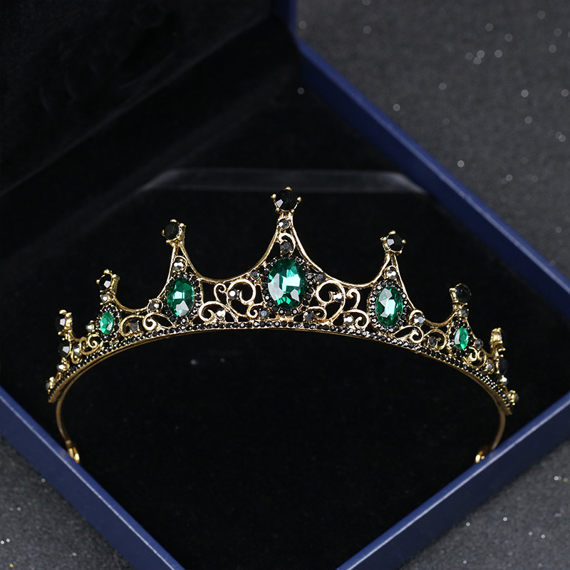 Wholesale of retro Baroque bride's crown, green diamond small crown, noble and elegant birthday princess crystal crown headwear
