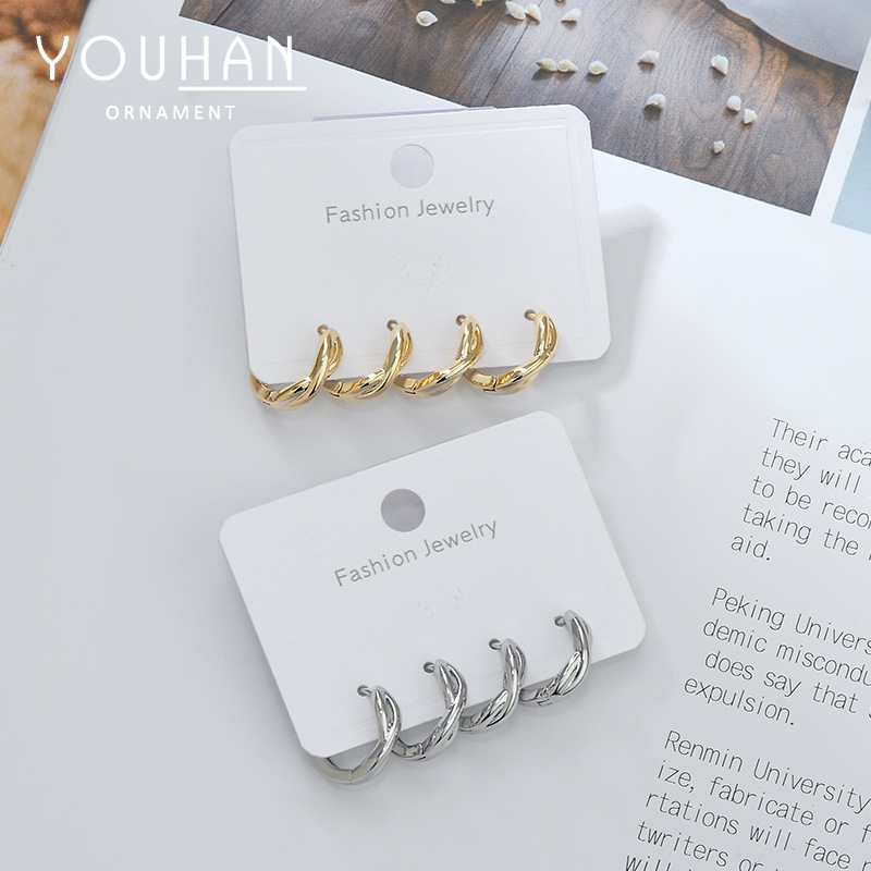 Gold electroplated one card two sets of earrings female niche design sense geometric C shape twist earring buckle