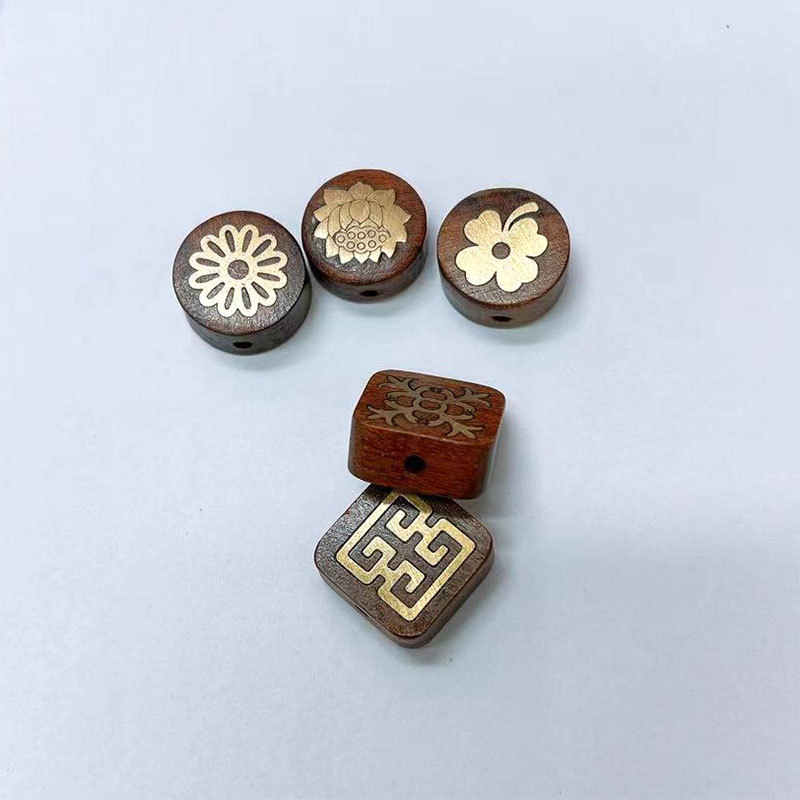 Ebony keychain, rosewood inlaid with brass wire, auspicious cloud lotus, "Fu" character, ebony filigold diy keychain accessory Application Scenario