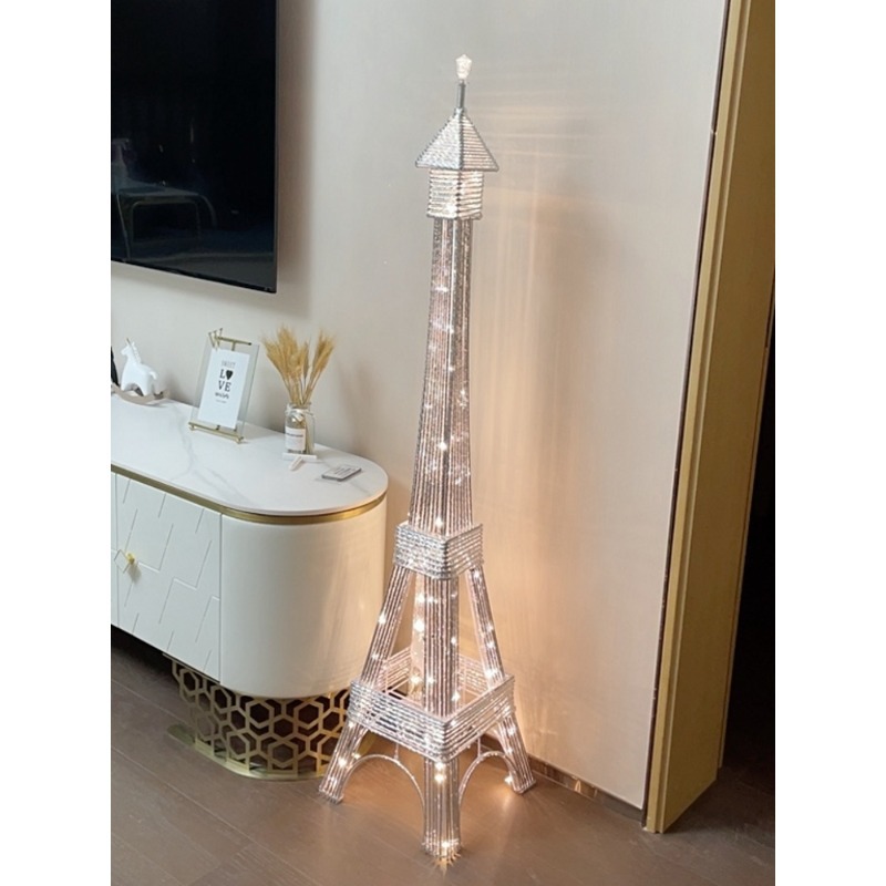 European And American Eiffel Tower High-End Creative Design Sense Floor Lamp Simple Living Room Bedroom Warm Art Decorative Lights Application Scenario