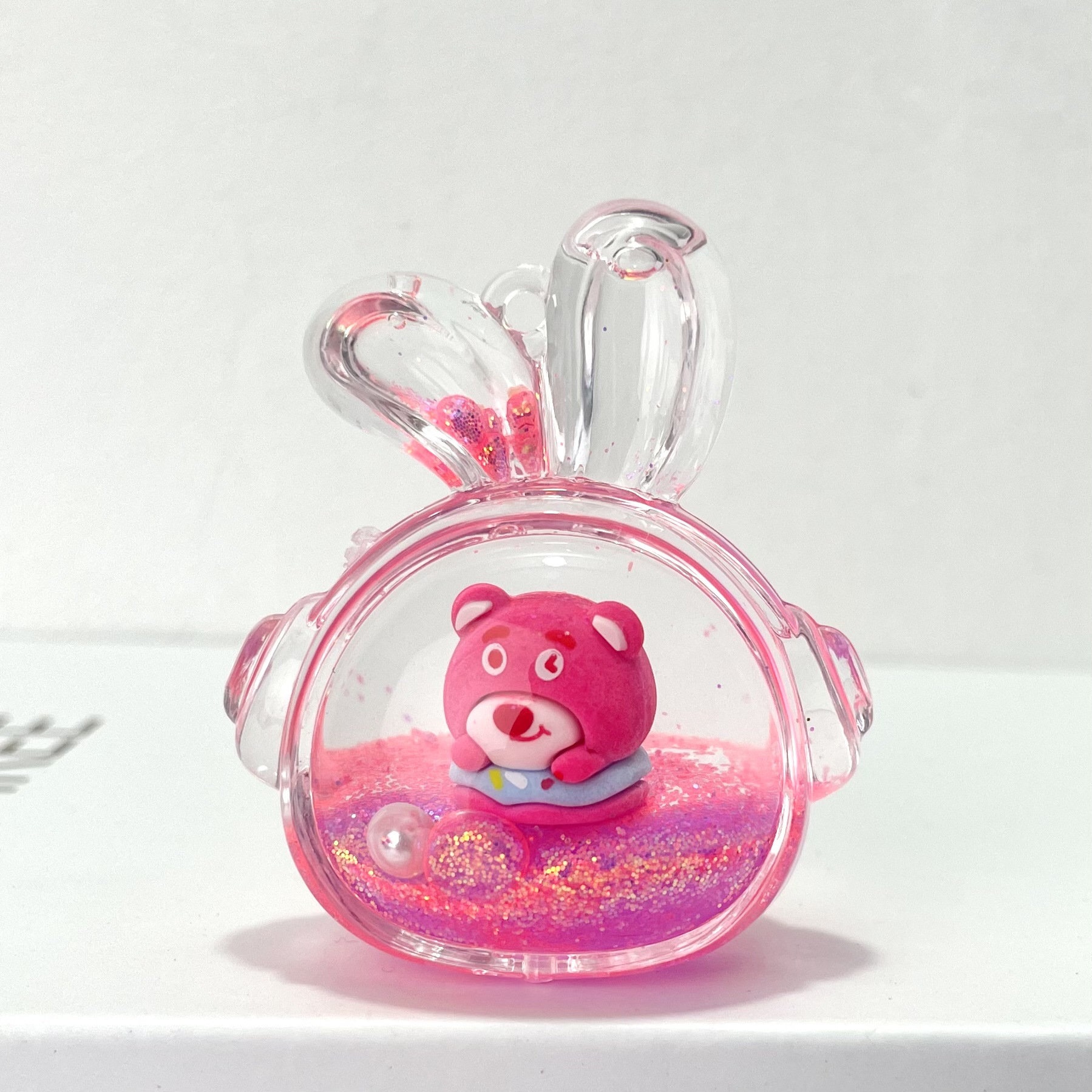 Luminous strawberry bear oil flowing sand bottle liquid pendant, hanging piece, acrylic keychain, key chain accessories wholesale details Picture