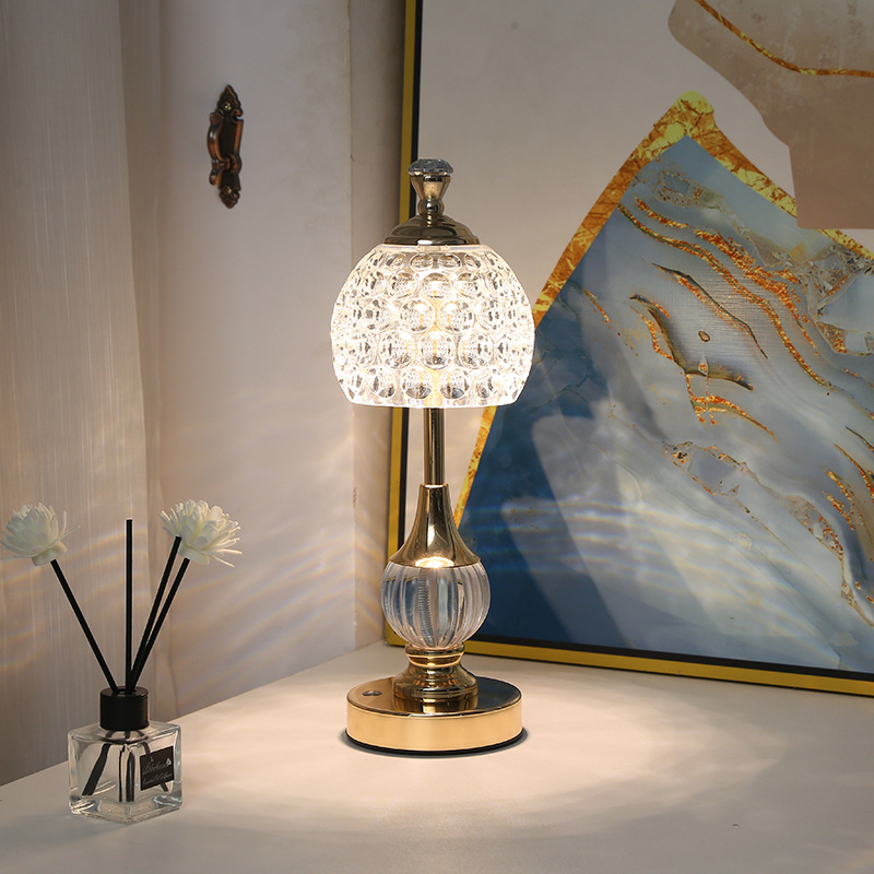 Decorative table lamp, simple metal crystal European-style pineapple ambient light, bedroom bedside decoration, touch creative night light details Picture