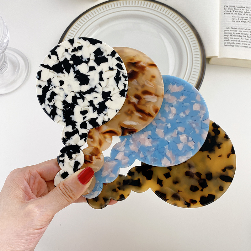 Duowei Accessories: Korean retro acetate board geometric mirror, portable small round mirror with handle, handheld makeup mirror details Picture