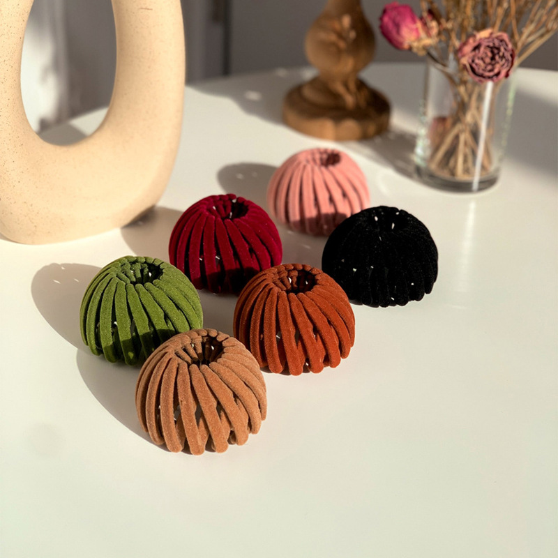 Dowei Jewelry South Korea Simple European Bird's Nest Flocking Hair Clip Ball Head Ponytail Buckle Hair Tray Scrunch Specification drawing