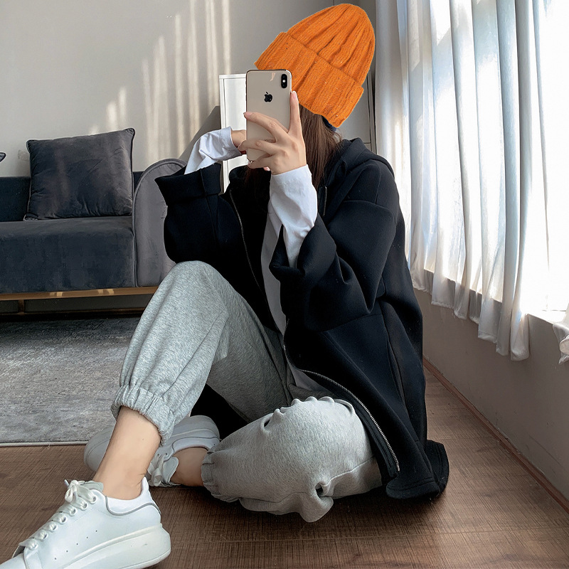 Rabbit Hair Hat Ladies Winter Small Sequin Wool Hat Autumn And Winter All-Top Ear Protection Knitted Hat Thick Warm Cold Hat details Picture