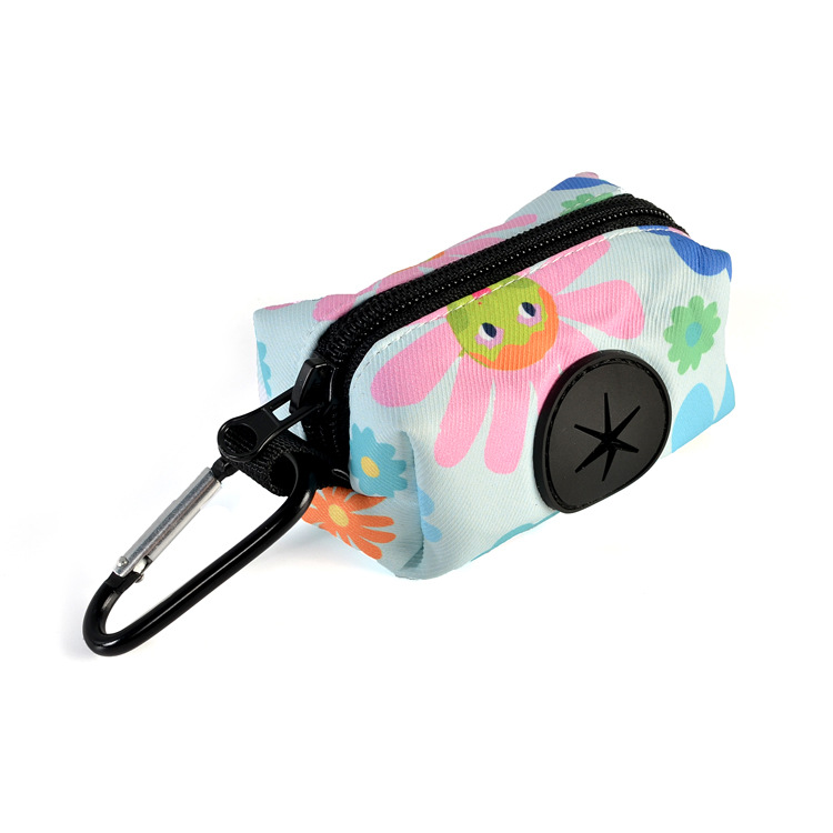 Maidi Factory wholesals best-selling flower-shaped printed InS-style pet dog travel garbage bags, storage bags and dog poop bags Item Picture