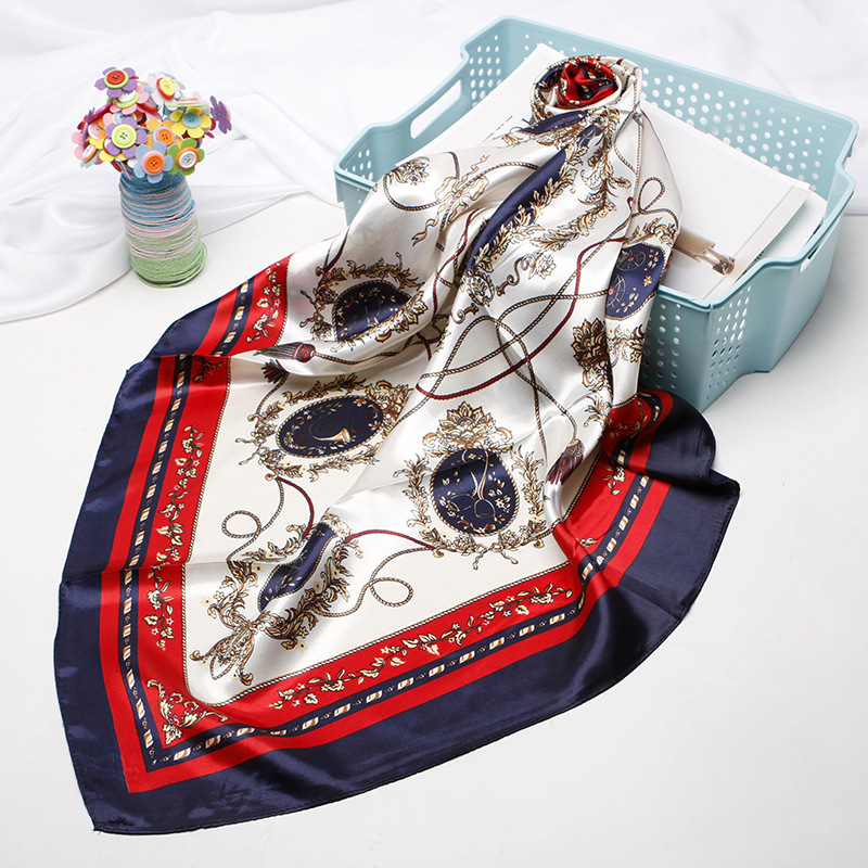 Ladies Satin Large Square Scarf Imitation Silk Color Ding Shawl Vintage Chain Printed Headscarf Scarf Wholesale Specification drawing