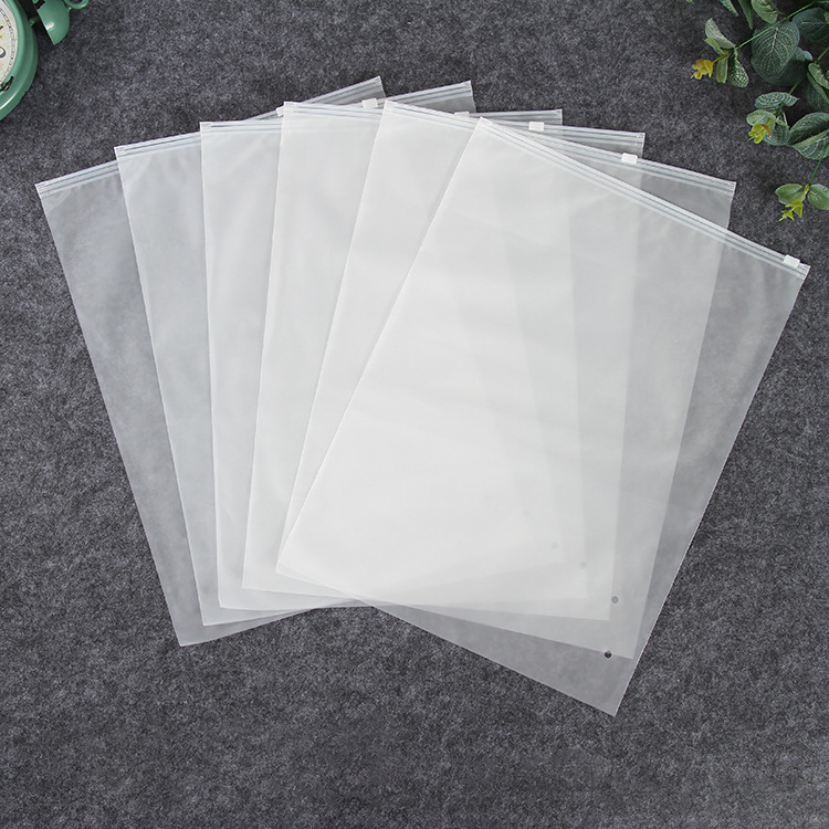 In-stock frosted transparent bags with LOGO printing, clothing packaging bags, CPE clothing zipper bags, socks and underwear packaging bags Application Scenario