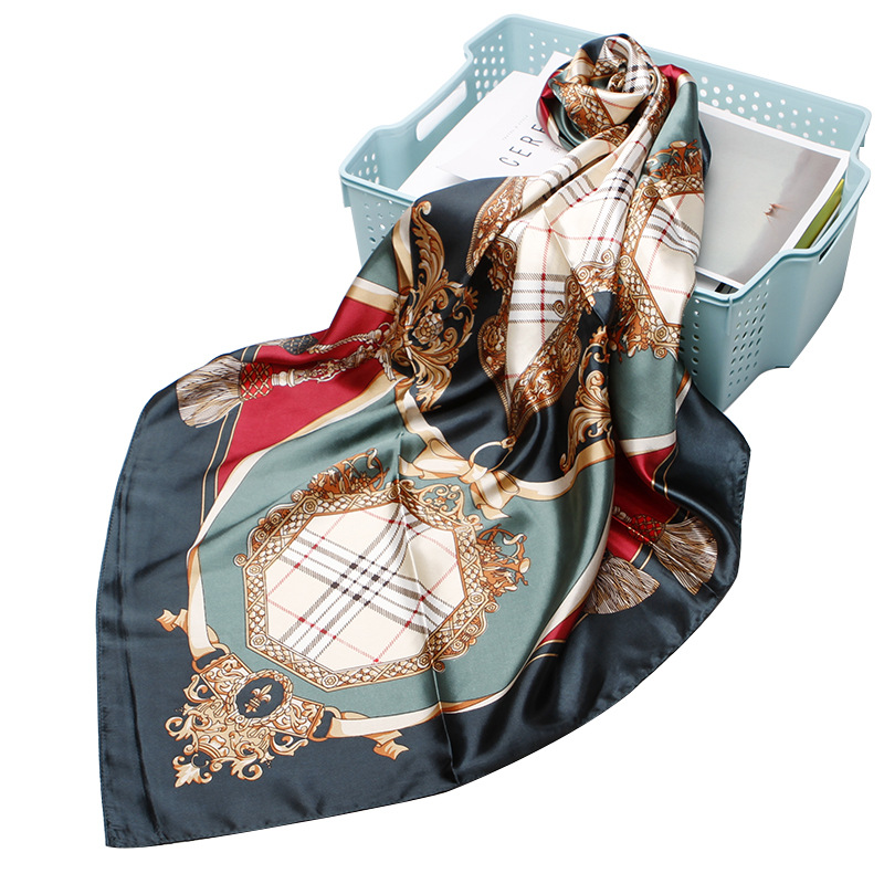 Ladies Satin Large Square Scarf Imitation Silk Color Ding Shawl Vintage Chain Printed Headscarf Scarf Wholesale Item Picture