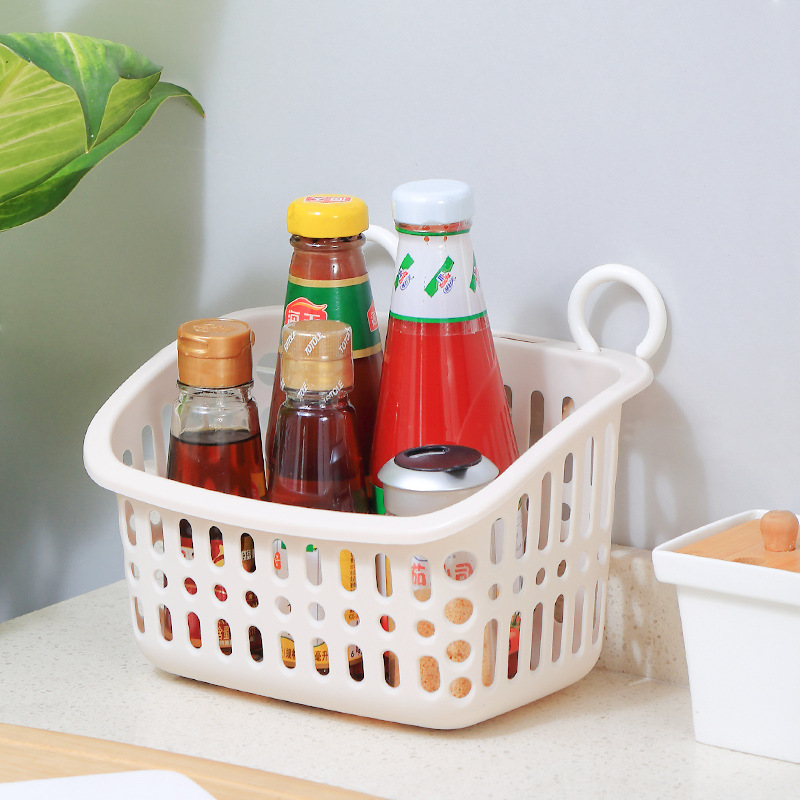 Hanging Storage Basket Bathroom Hanging Basket Household Plastic Kitchen Bathroom Bath Basket Storage Basket Wall Hanging Storage Basket Application Scenario