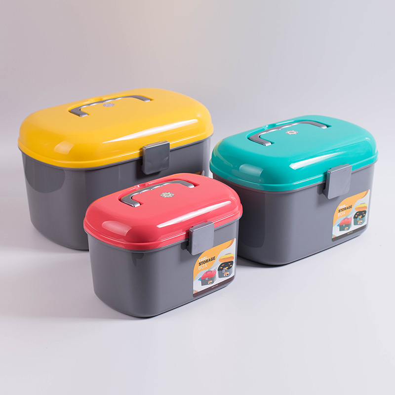 Double-layer portable medicine cabinet Large family medicine storage box Cosmetics storage box Paintbrush toolbox organizer Application Scenario