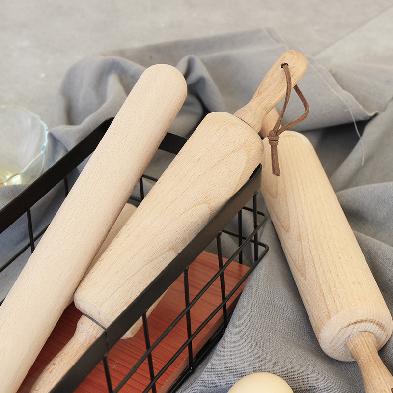 Beech wood rolling pin, wooden rolling pin, rolling dough, baking tools, dumpling wrapper roller, rolling pin, roller, dough rolling pin Application Scenario