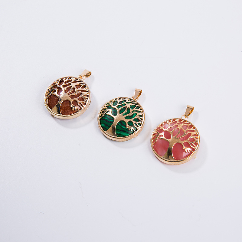 The manufacturer is selling hot alloy round box pendants, perfume essential oil pendants, necklaces, life tree scented accessories wholesale Specification image