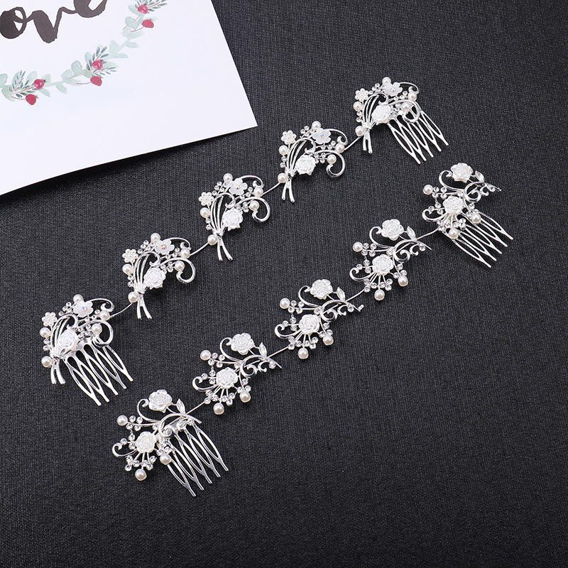New European and American chignon hair accessory, crystal floral design, paired combs, creative soft chain bridal hairpin Application Scenario