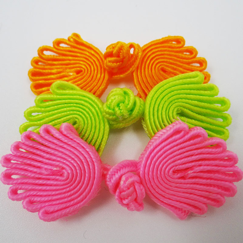 Direct sales of retro cheongsams with nine-bead, beadless plate buttons, wedding invitations, home Hanfu head flower decoration, butterfly flower buttons Specification image
