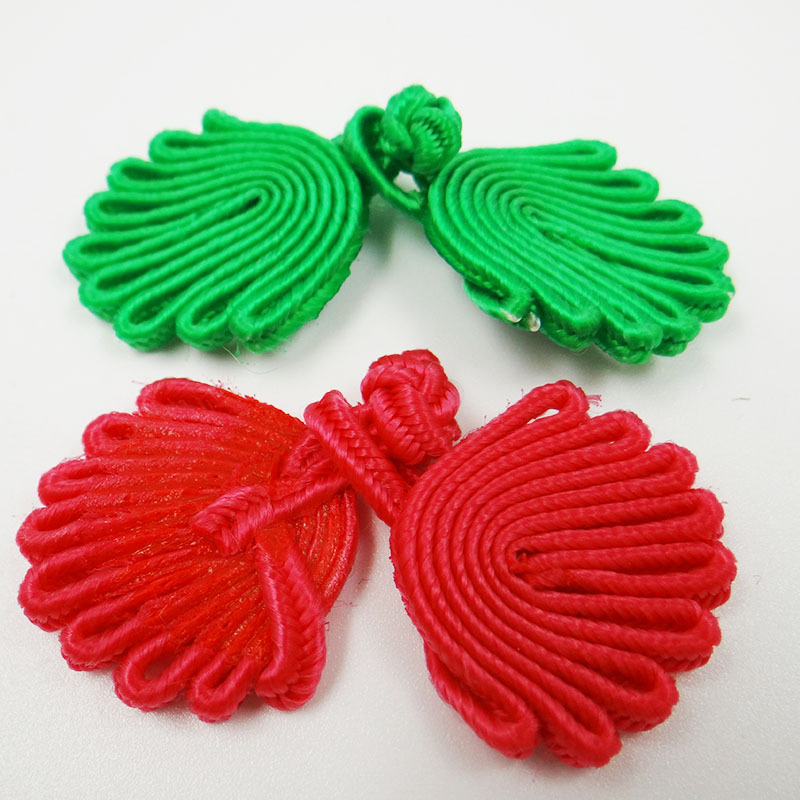Direct sales of retro cheongsams with nine-bead, beadless plate buttons, wedding invitations, home Hanfu head flower decoration, butterfly flower buttons Application Scenario