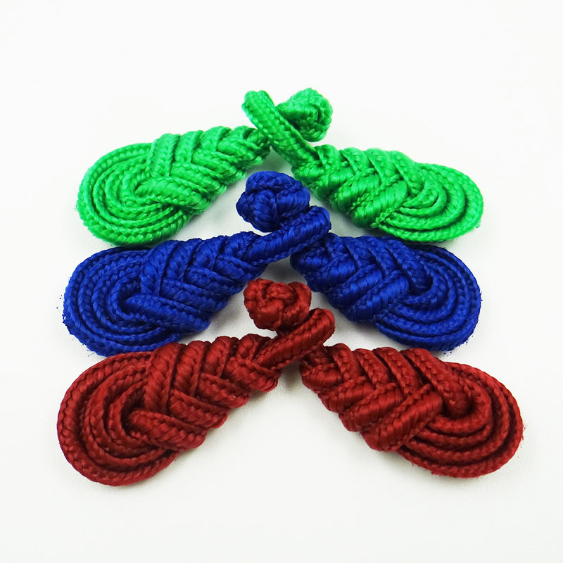 Direct-sale handmade retro cheongsam with four-strand pipa buttons, children's festive clothing tops, and ethnic performance decorative buttons details Picture