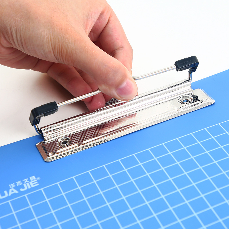 Factory wholesale A4 plastic scale copying boards, writing board clamps, hanging document clamps, writing pads, ticket clamps Application Scenario