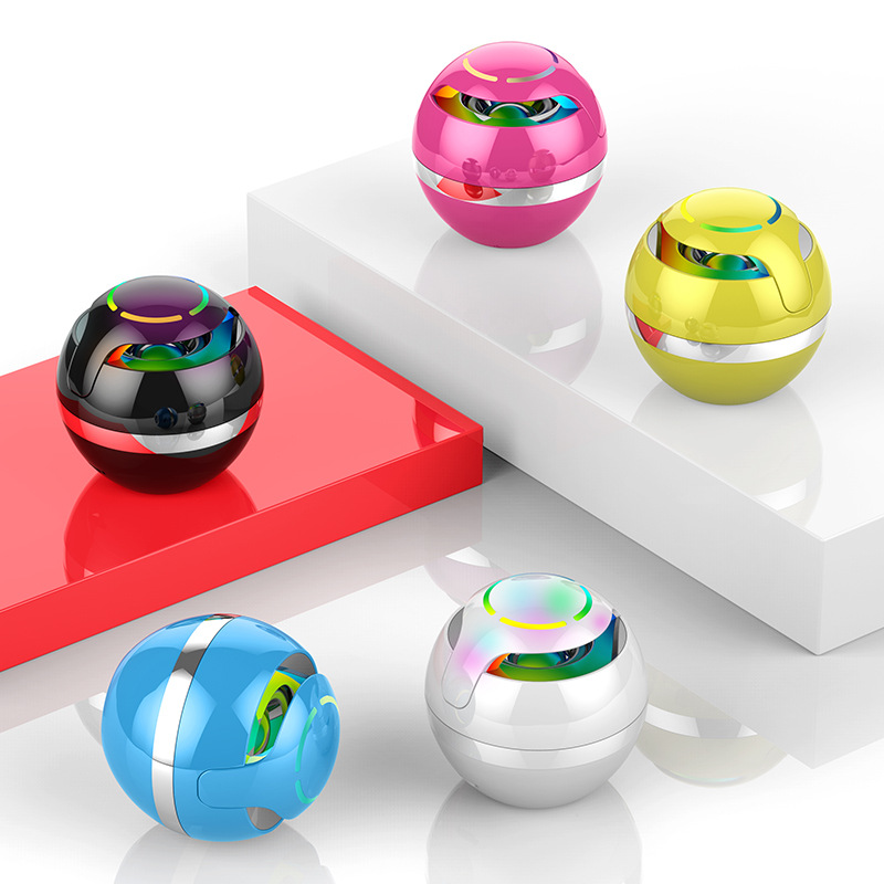 Round Bluetooth Speaker Portable Outdoor Home Card Mini Gift Factory Wholesale Foreign Trade Small Steel Cannon Application Scenario