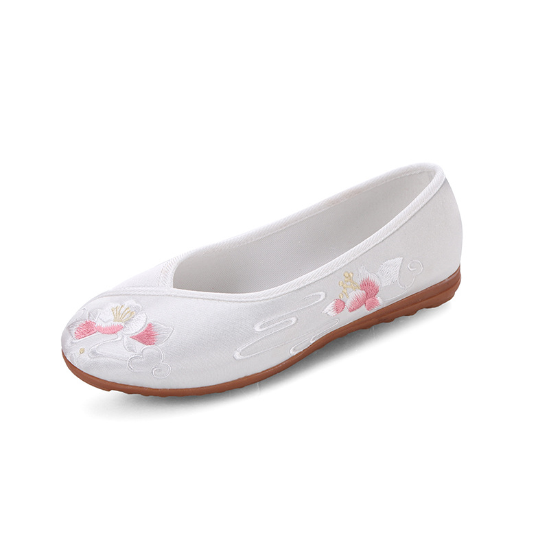 National trend, national trend, Spring and autumn, old Beijing cloth shoes, women's ethnic style embroidered shoes, Hanfu ancient style shoes, Chinese style women's single shoes, new dance shoes Item Picture
