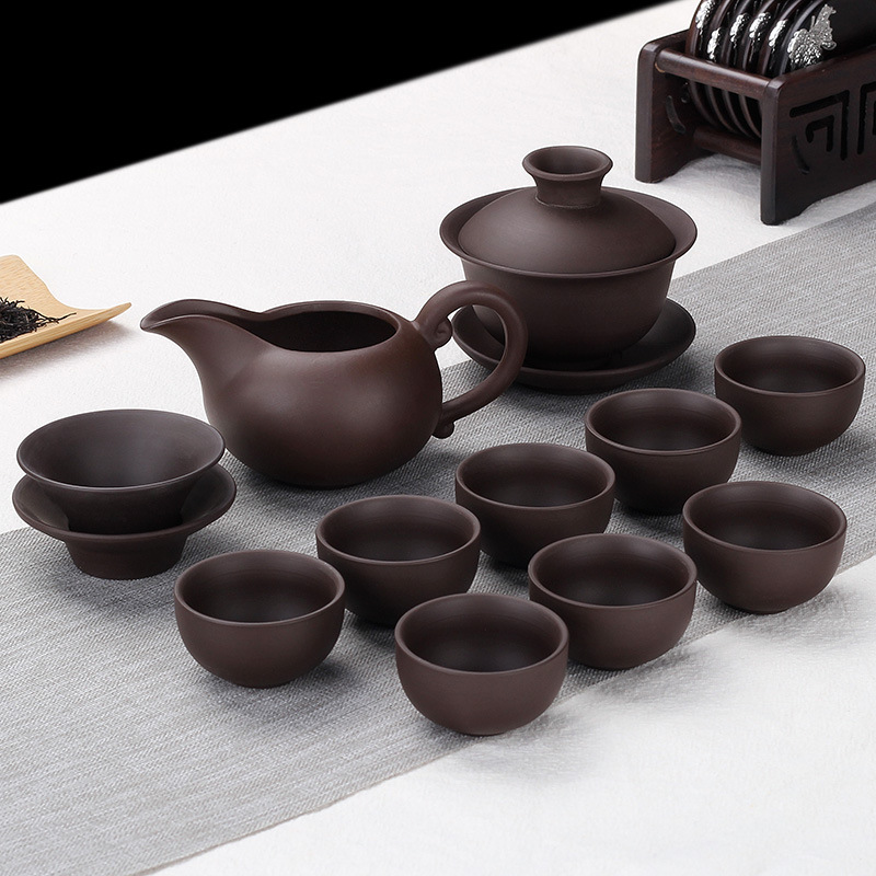 Factory wholesale of small sets of purple clay Gongfu tea sets, including teapots, tea cups, covered bowls, accessories, gift tea sets, and customizable logos Application Scenario