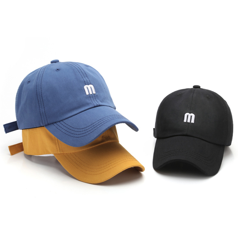 "M letter embroidered baseball cap, men's versatile, curved brim cotton soft top sun hat, fashionable and simple, women's baseball cap. Application Scenario