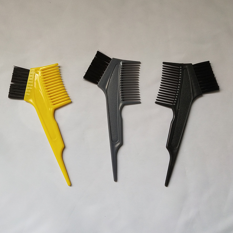 New pointed-tail hair dye comb with multiple colors, oil-baked hair comb with dense teeth and soft bristles, hair dye comb from a hair salon details Picture