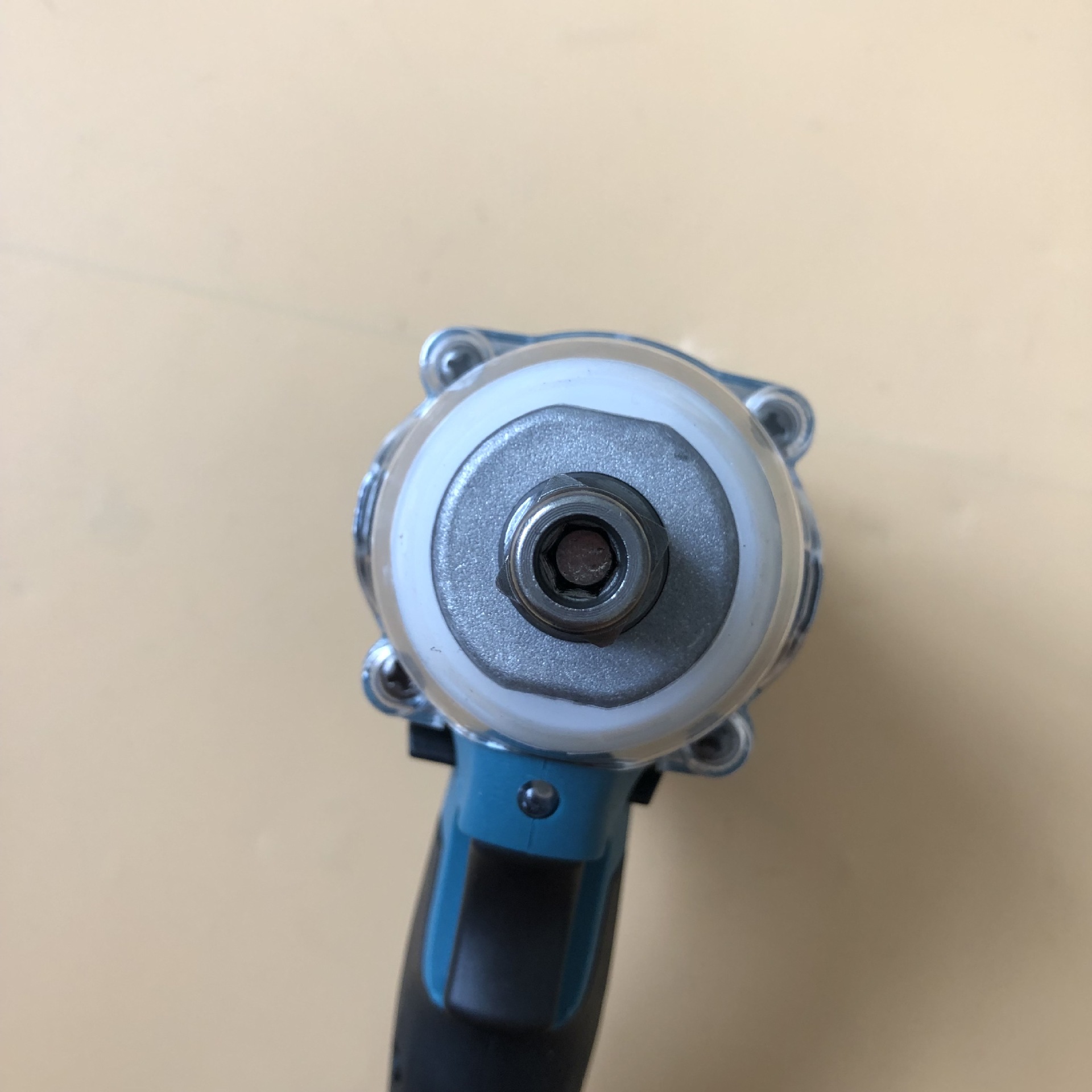 Electric Wrench Charging Lithium Wrench Brushless Lithium Impact Wrench Charging Driver Motor Screw Wind Cannon Application Scenario