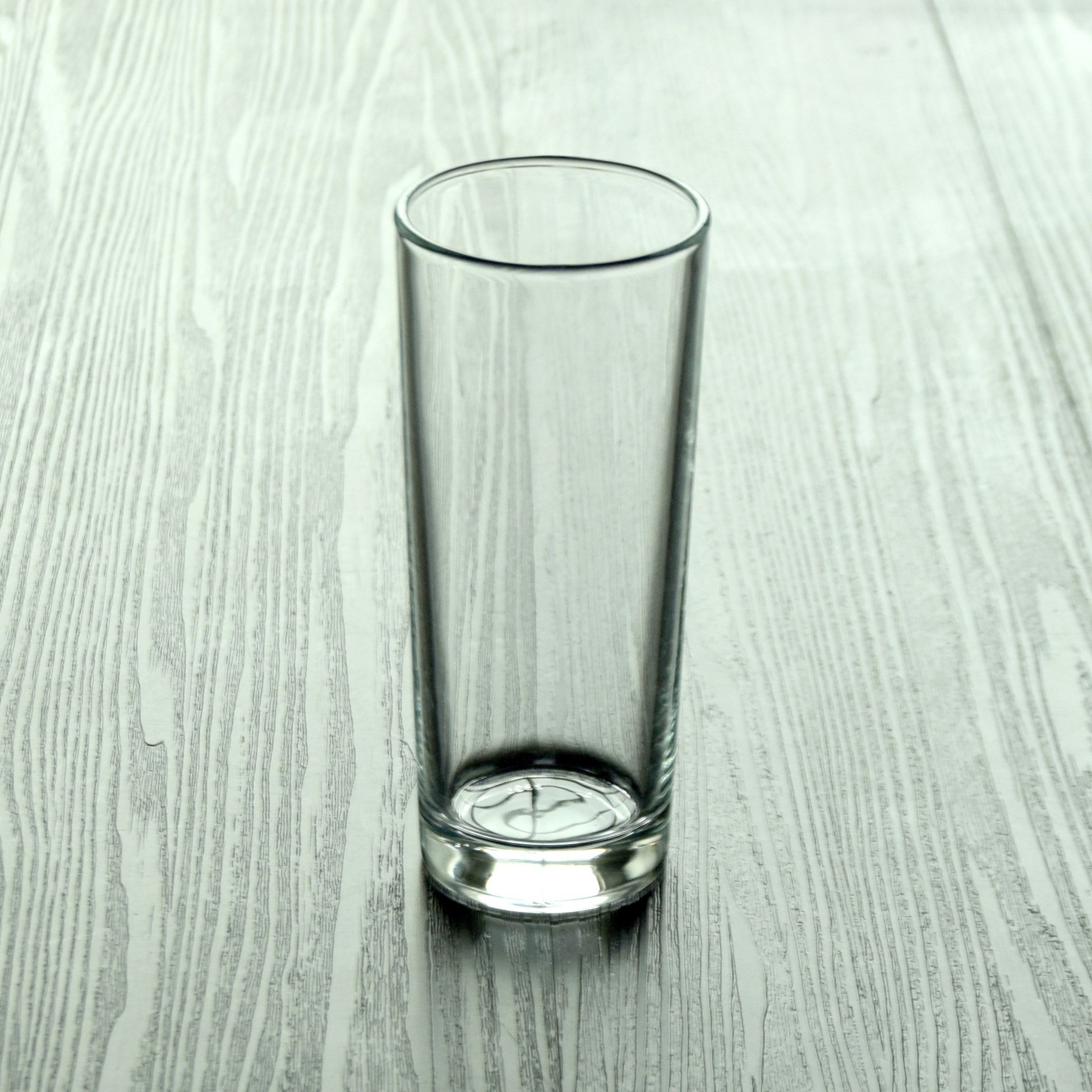 Heat-resistant glass straight cylinder cups from manufacturers, household water cups, breakfast milk cups, restaurant juice cups, multi-functional tea brewing cups Application Scenario