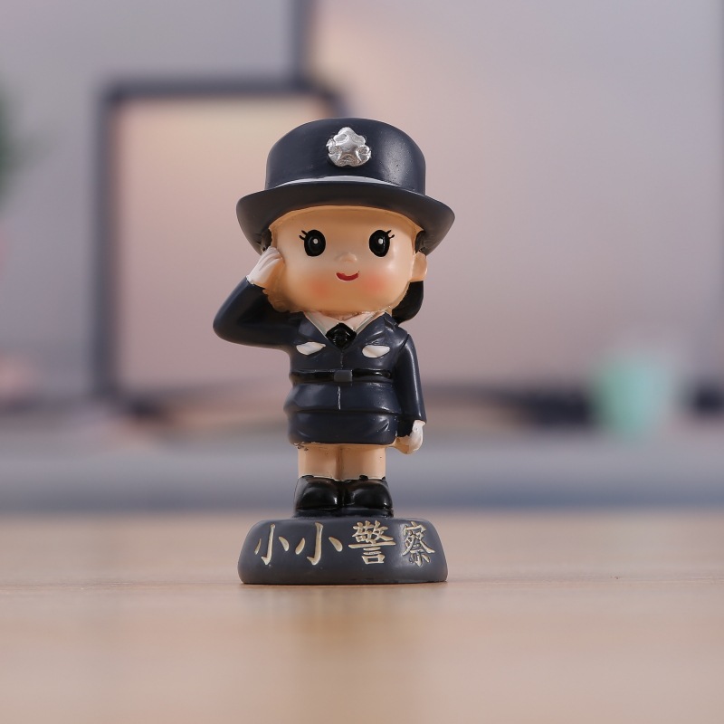 Creative mini figurine model dolls Application Scenario