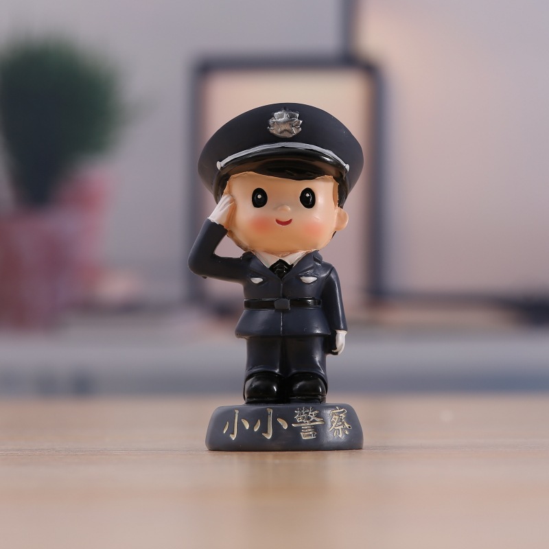 Creative mini figurine model dolls Specification image