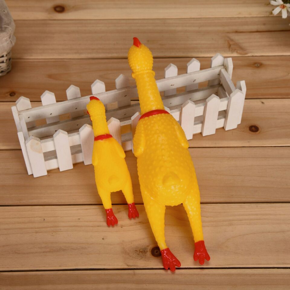 The "Screaming chicken" sound toy is novel and unique. It's a prank toy that plays tricks on people to vent and relieve stress. The "screaming chicken" is large, small, and yellow Specification image