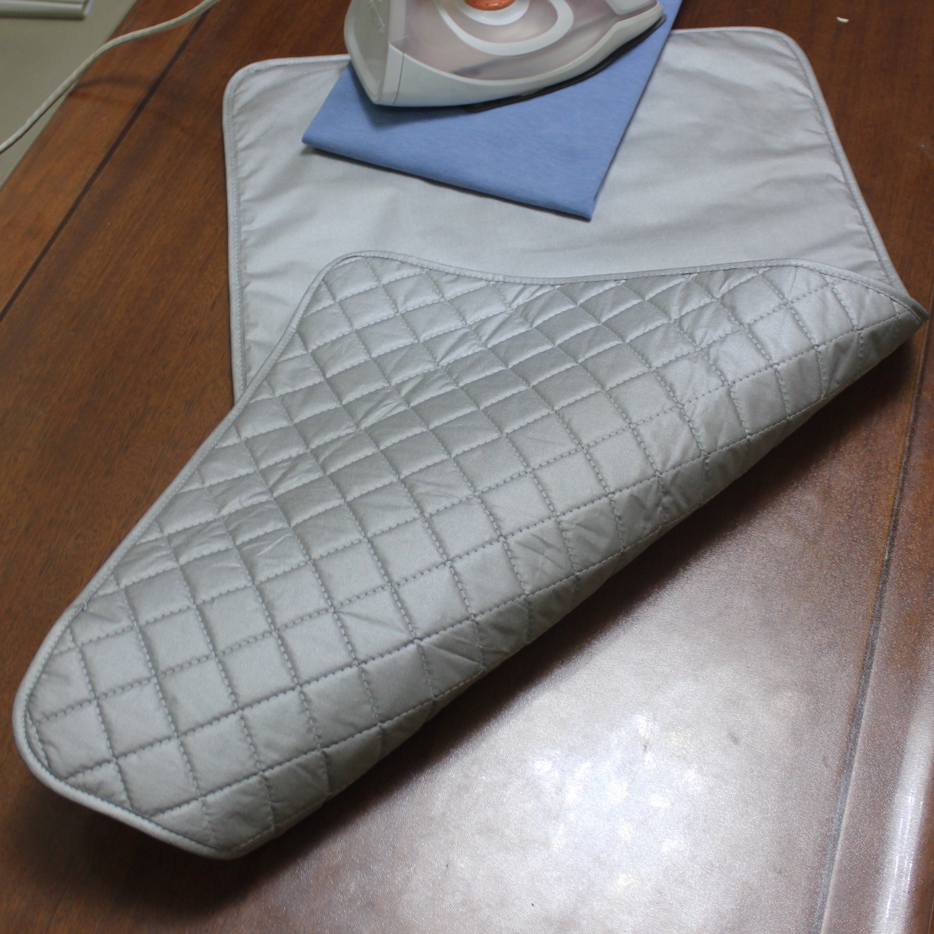 [Hold] Ironing Mat Portable Ironing Mat All Cotton Coated Silver Iron Mat Thickened High Temperature Resistant Ironing Folding Specification drawing